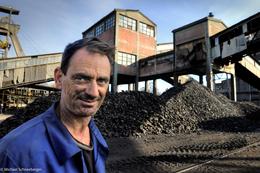 Freundlicher Kohlekumpel in Breza, Bosnien