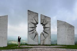 Kadinjača bei Užice, Serbien: Mahnmal an den Kampf um die Befreiung von Hitlerdeutschland